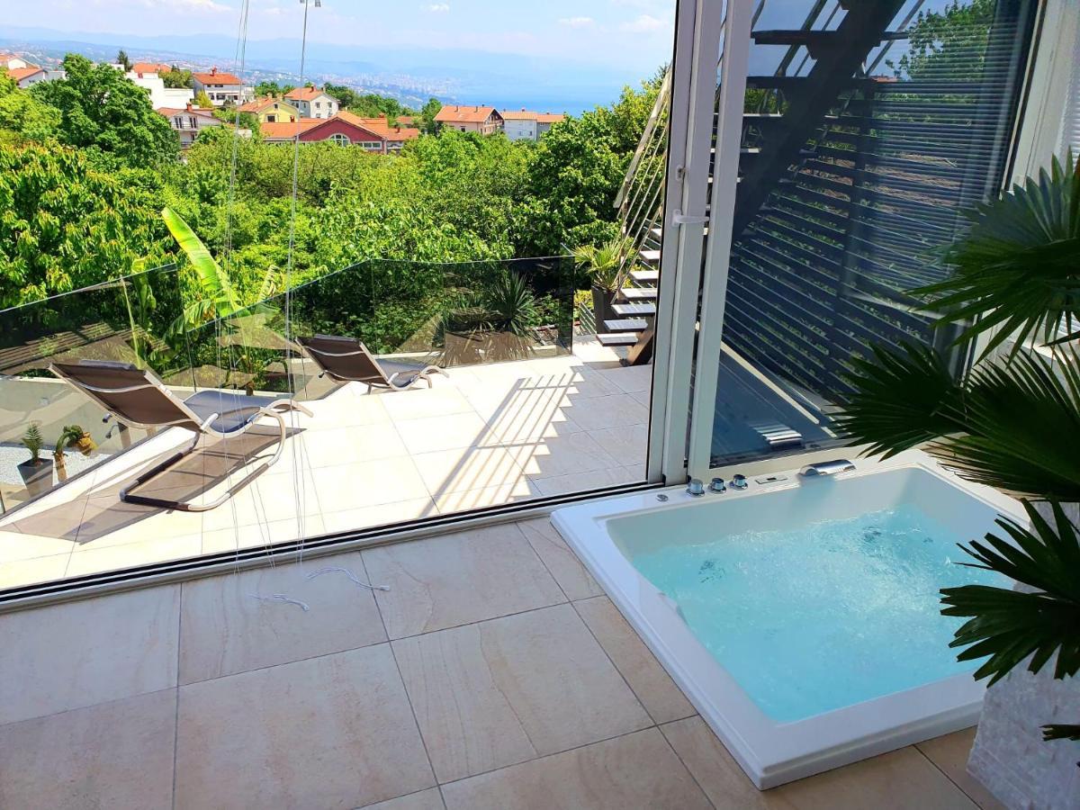 Penthouse Jacuzzi & Pool Apartmants Opatija Eksteriør billede