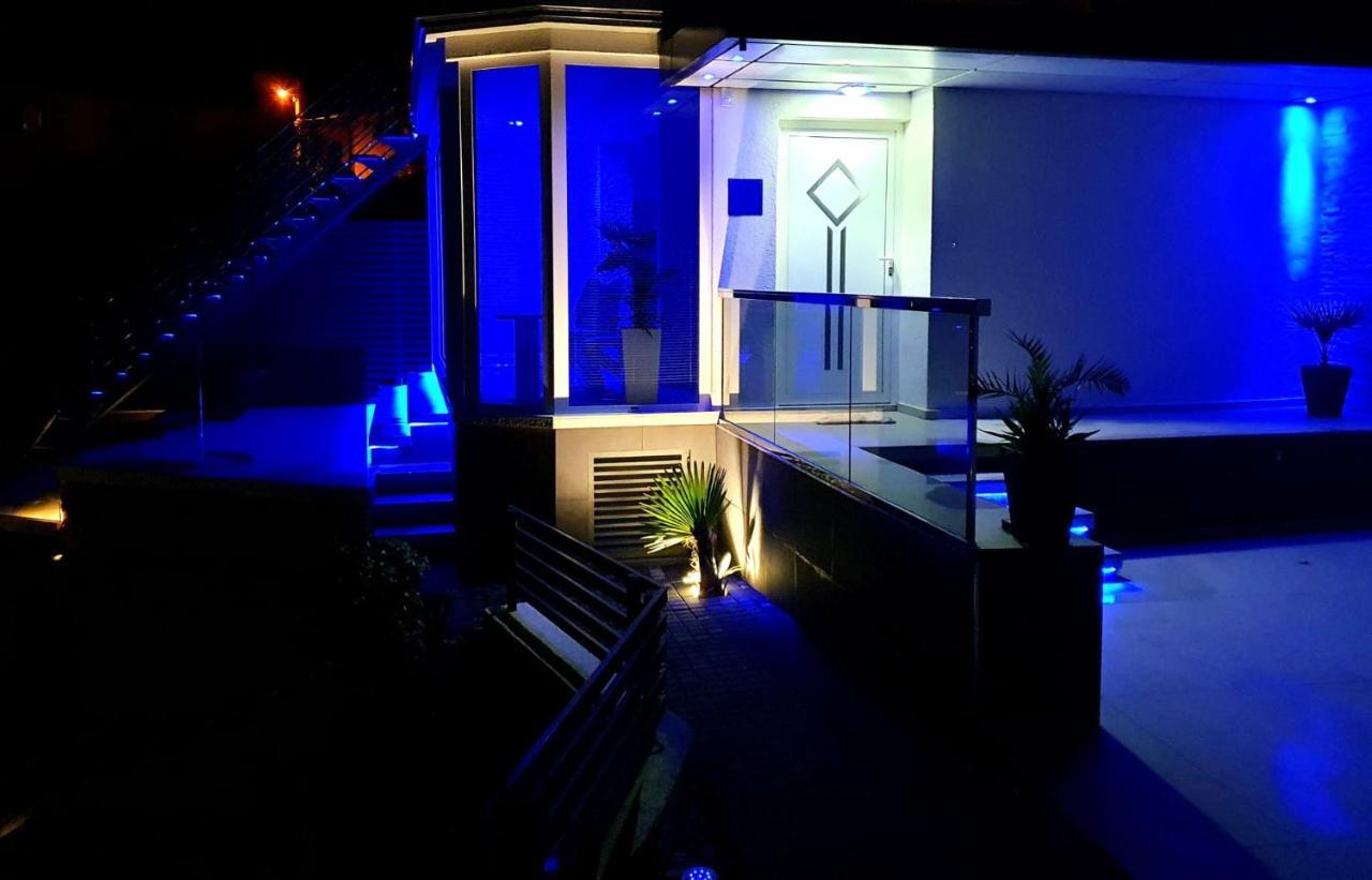 Penthouse Jacuzzi & Pool Apartmants Opatija Eksteriør billede